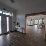 Wejście do sali biesiadnej Na Wzgórzu – Zaborsko Górne, Kaszuby